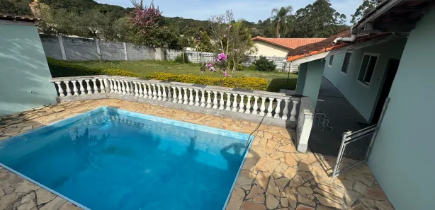 Fazenda / Sítio / Chácara com 3 Quartos à venda, 1340m² no Pavão (Canguera), São Roque