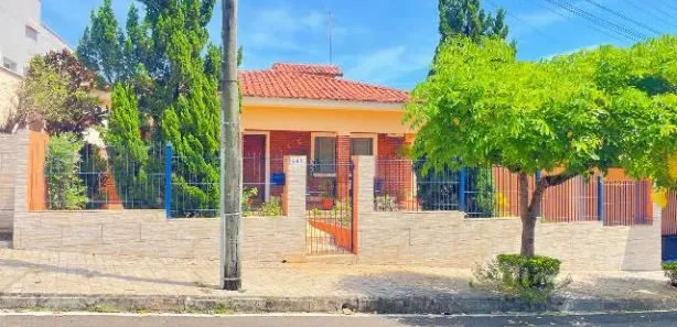 Casa com 3 Quartos à venda, 204m² no Centro, Águas de São Pedro