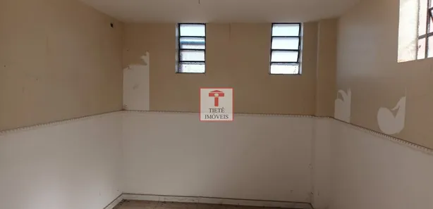 Galpão / Depósito / Armazém à venda, 680m² no Bosque da Saúde, São Paulo