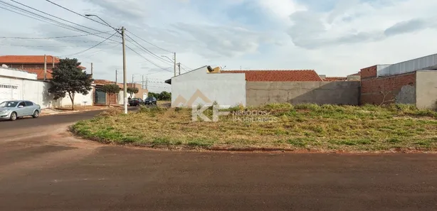 Terreno / Lote / Condomínio à venda, 203m² no , Cravinhos