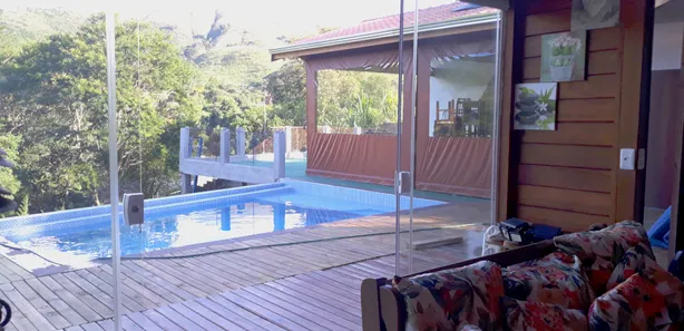 Fazenda / Sítio / Chácara com 4 Quartos à venda, 1000m² no Ponunduva, Cajamar