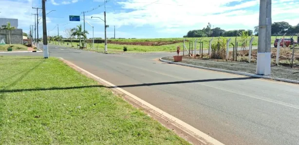 Terreno / Lote / Condomínio à venda, 2580m² no , Sabáudia