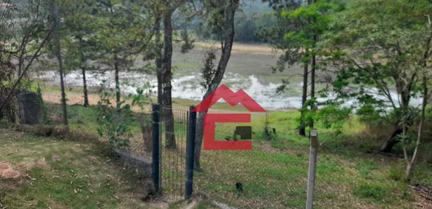 Fazenda / Sítio / Chácara com 3 Quartos à venda, 5000m² no , Mairinque