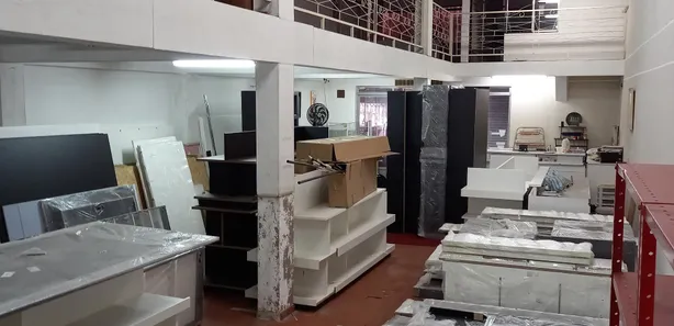 Conjunto Comercial / Sala para alugar, 640m² no Centro, Foz do Iguaçu