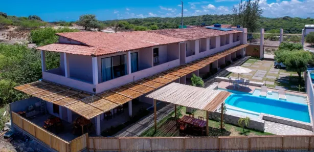 Hotel / Motel / Pousada com 16 Quartos à venda, 700m² no , Baía Formosa