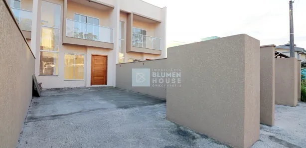 Sobrado com 3 Quartos à venda, 155m² no Itoupava Norte, Blumenau