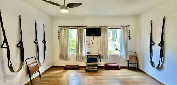 Casa de Vila com 3 Quartos à venda, 124m² no Jardim Ana Estela, Carapicuíba