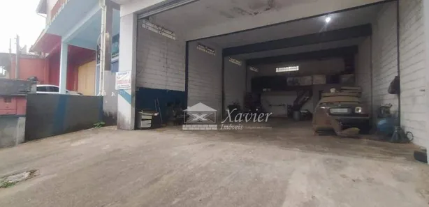 Loja / Salão / Ponto Comercial à venda, 99m² no Centro (Caucaia do Alto), Cotia