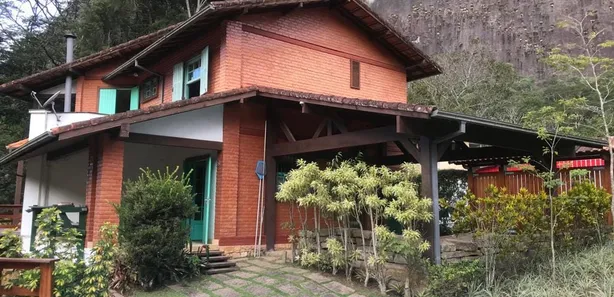 Casa com 2 Quartos à venda, 137m² no Fazenda Inglesa, Petrópolis