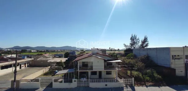 Apartamento com 2 Quartos para alugar, 60m² no São Domingos, Navegantes