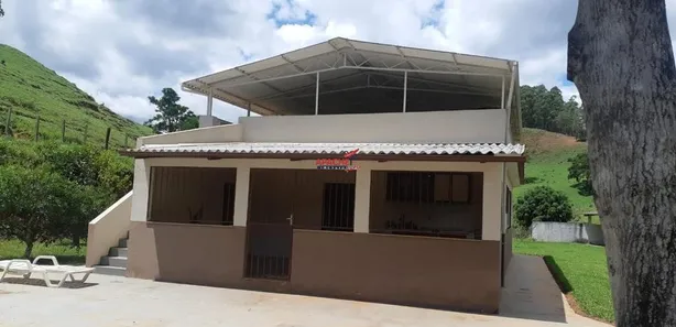 Fazenda / Sítio / Chácara com 3 Quartos à venda, 90000m² no Área Rural de Viçosa, Viçosa