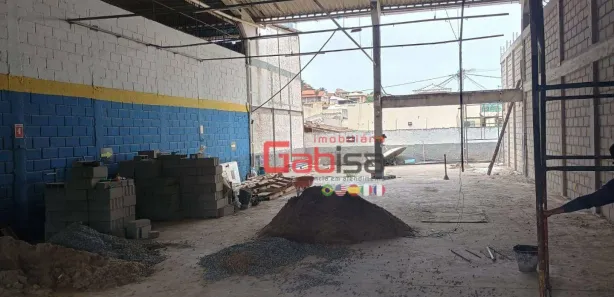 Galpão / Depósito / Armazém para alugar, 300m² no Campo Redondo, São Pedro da Aldeia