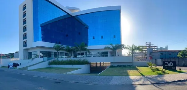 Conjunto Comercial / Sala para alugar, 34m² no Buraquinho, Lauro de Freitas