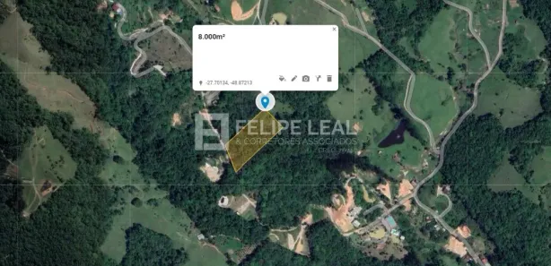 Fazenda / Sítio / Chácara à venda, 8000m² no , Águas Mornas