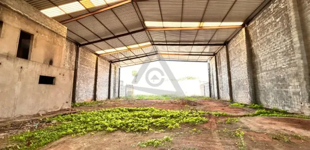 Galpão / Depósito / Armazém para venda ou aluguel, 1085m² no Jardim Aparecida, Campinas