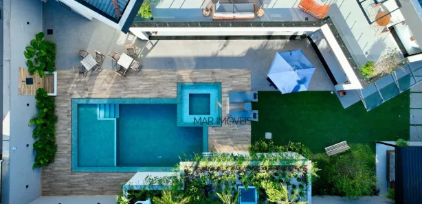 Casa de Condomínio com 9 Quartos à venda, 850m² no Jardim Acapulco, Guarujá