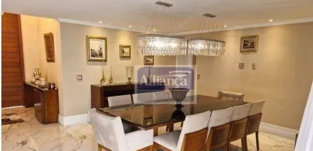 Casa de Condomínio com 4 Quartos à venda, 460m² no Itaipu, Niterói
