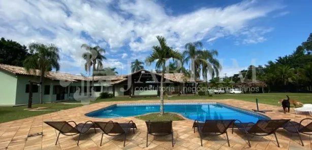 Fazenda / Sítio / Chácara com 15 Quartos para alugar, 638m² no Alpes das Águas, São Pedro