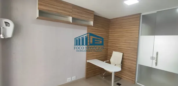 Conjunto Comercial / Sala para alugar, 33m² no Centro, Diadema