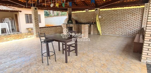 Casa de Condomínio com 4 Quartos à venda, 2700m² no Setor Habitacional Contagem, Brasília