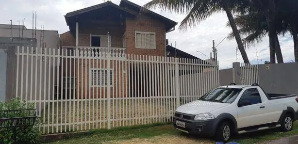 Sobrado com 4 Quartos à venda, 200m² no Vila Romana, Ibiporã