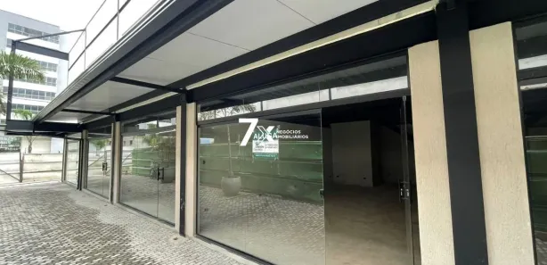 Loja / Salão / Ponto Comercial para alugar, 71m² no Parque Ipiranga, Resende