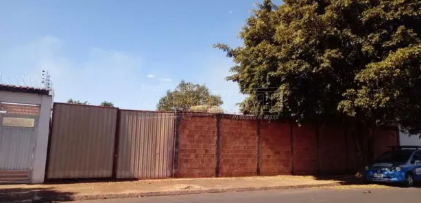 Terreno / Lote / Condomínio para alugar, 500m² no Vila Biagioni (Vila Xavier), Araraquara