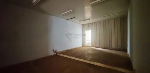 Loja / Salão / Ponto Comercial para alugar, 157m² no Centro, Limeira