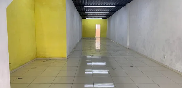 Loja / Salão / Ponto Comercial à venda, 100m² no Campos Elíseos, Resende