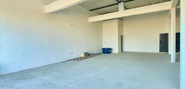 Loja / Salão / Ponto Comercial para alugar, 66m² no SIM, Feira de Santana