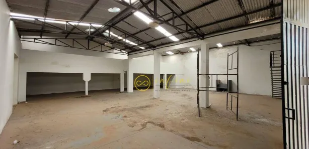 Galpão / Depósito / Armazém à venda, 555m² no Jd da Glória, Araçoiaba da Serra