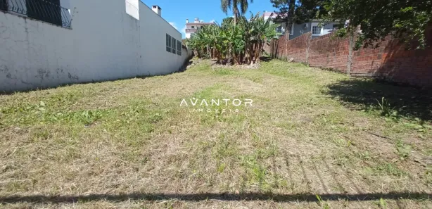 Terreno / Lote / Condomínio para venda ou aluguel, 611m² no Nossa Senhora das Dores, Santa Maria