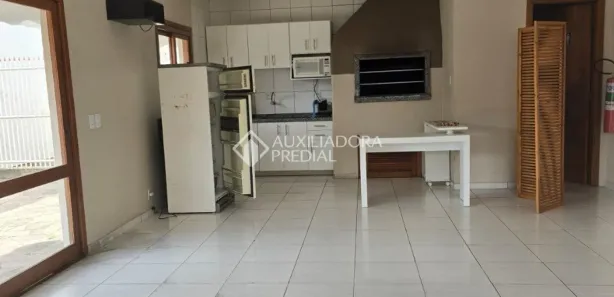Sobrado com 3 Quartos à venda, 106m² no Niterói, Canoas