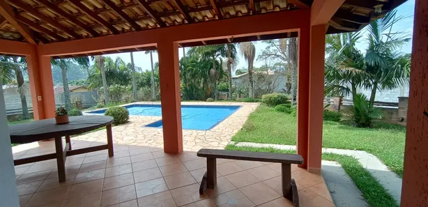 Fazenda / Sítio / Chácara com 4 Quartos à venda, 200m² no , Franco da Rocha