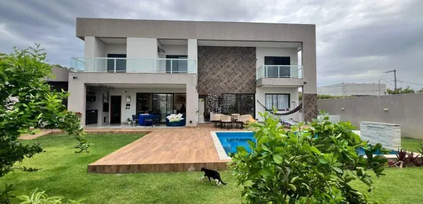 Sobrado com 4 Quartos à venda, 300m² no Aruana, Aracaju