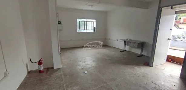 Conjunto Comercial / Sala para alugar, 28m² no Água Verde, Blumenau