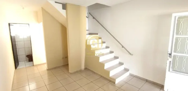 Sobrado com 2 Quartos à venda, 75m² no Cidade Nova Jacareí, Jacareí