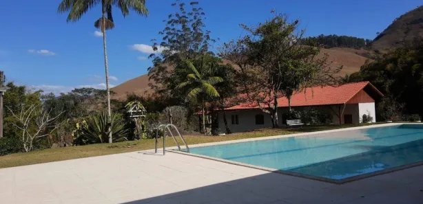 Fazenda / Sítio / Chácara com 5 Quartos à venda, 108000m² no , Bom Jardim