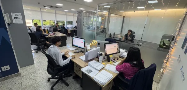Conjunto Comercial / Sala para alugar, 130m² no Praia da Costa, Vila Velha