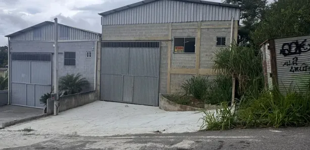 Galpão / Depósito / Armazém para alugar, 360m² no Inoã (Inoã), Maricá