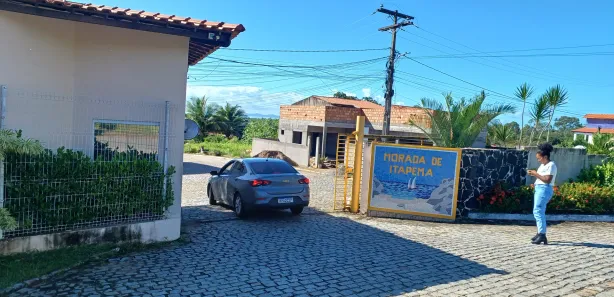 Casa de Condomínio com 5 Quartos para venda ou aluguel, 690m² no Acupe, Santo Amaro