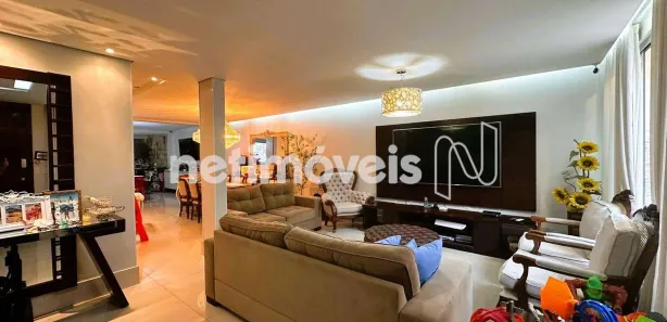 Casa com 3 Quartos à venda, 264m² no Núcleo Bandeirante, Brasília