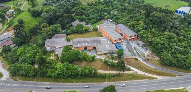 Galpão / Depósito / Armazém à venda, 1192m² no Samambaia, Campo Magro