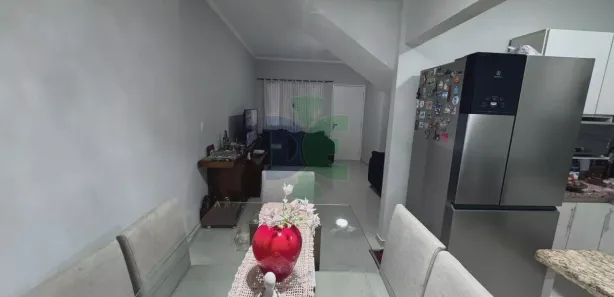 Casa de Condomínio com 2 Quartos à venda, 85m² no Jardim Emília, Jacareí