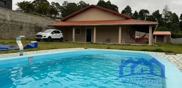 Fazenda / Sítio / Chácara com 3 Quartos à venda, 1000m² no , Mairinque