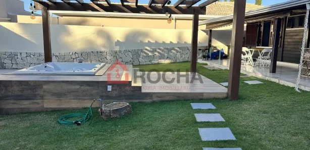 Casa de Condomínio com 3 Quartos à venda, 240m² no Setor Habitacional Contagem, Brasília