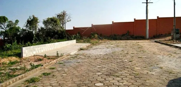 Terreno / Lote / Condomínio à venda, 300m² no Parque Santa Márcia, Votorantim