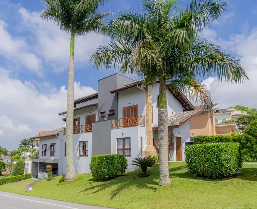 Casa à venda com 5 quartos - Foto 1