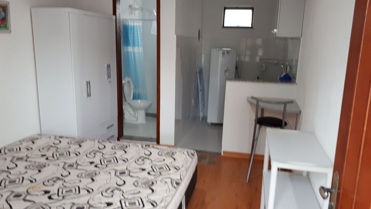 com 1 quarto e mobiliado, 25 m² na Zona Oeste em Barra da Tijuca