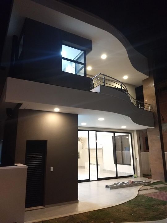 Casa, 3 quartos, 280 m² - Foto 1